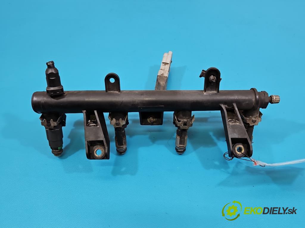 Peugeot 206 1.1 8V 60 HP manual 44.1 kW 1124 cm3 3- vstrek 0280156324 (Vstrekovač paliva)