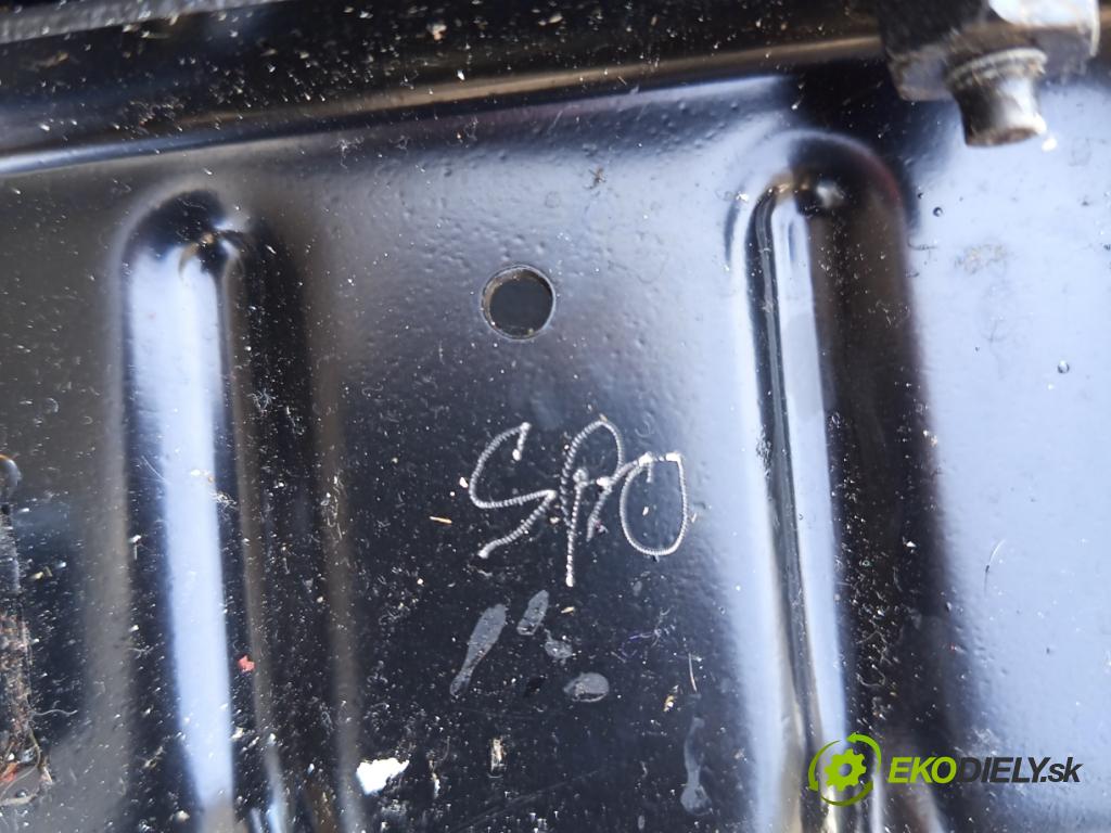 Citroen Berlingo II 2008-2018 1.6 hdi 90 hp manual 66 kW 1560 cm3 5- Sedadlo levý  (Sedadlo)