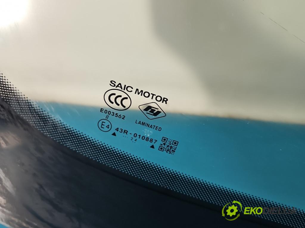 MG MG3  24- 1.5 16V 102 HP automatic 75 kW 1498 cm3 5- sklo predná