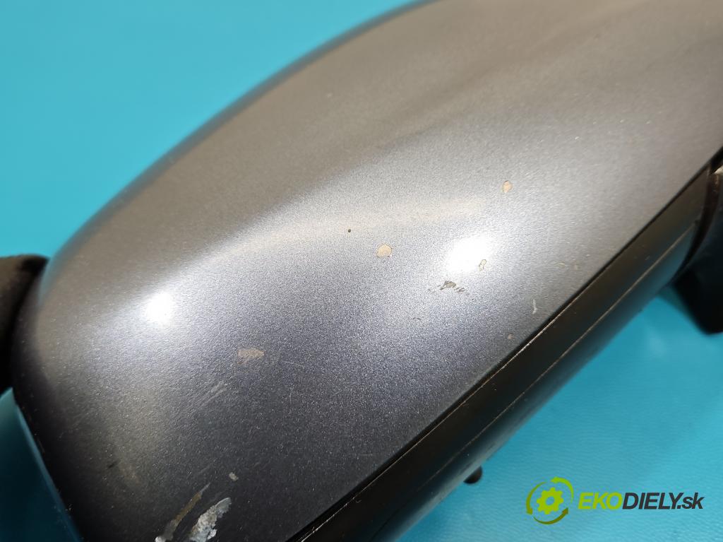 Peugeot 407 1.6 hdi 109 HP manual 80 kW 1560 cm3 4- zrkadlo pravé (Kľučka dverí ostatné)