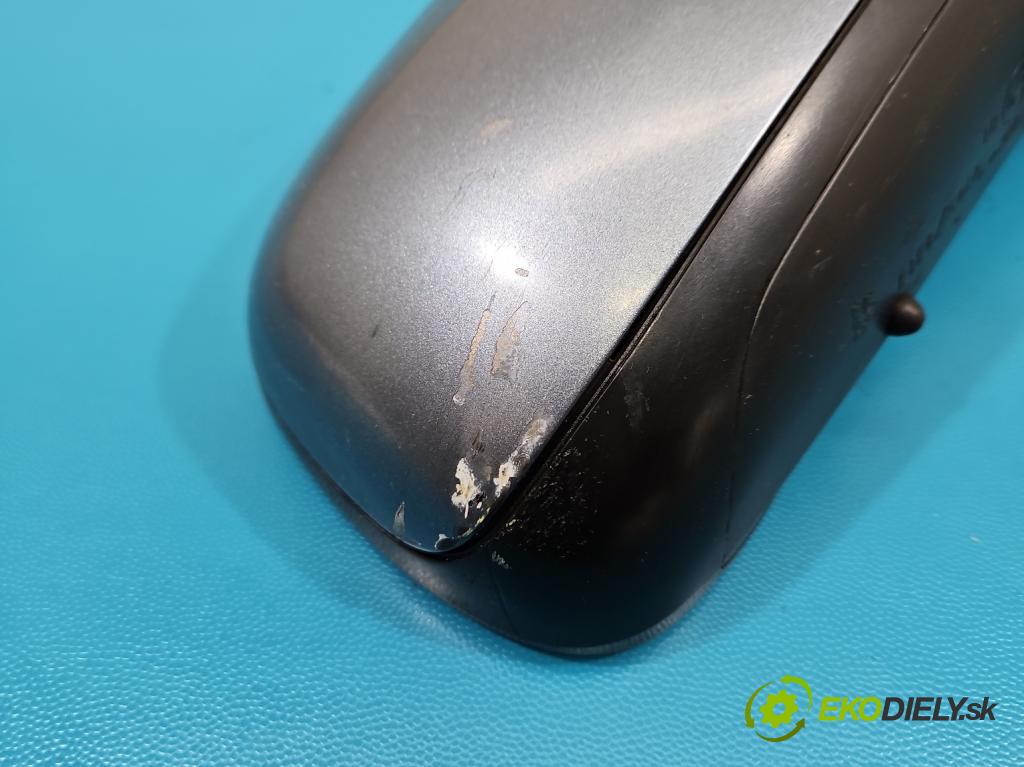 Peugeot 407 1.6 hdi 109 HP manual 80 kW 1560 cm3 4- zrkadlo pravé (Kľučka dverí ostatné)