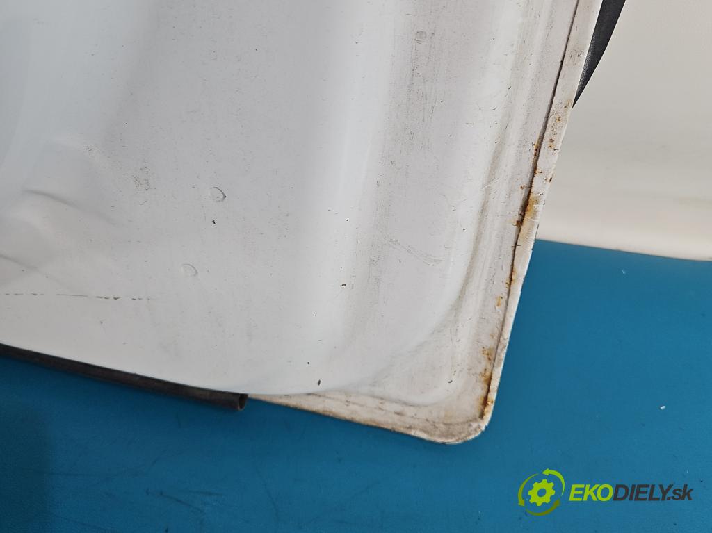 Citroen Berlingo II 2008-2018 1.6 hdi 90 HP manual 66 kW 1560 cm3 5- dvere predné pravé  (Kľučka dverí ostatné)