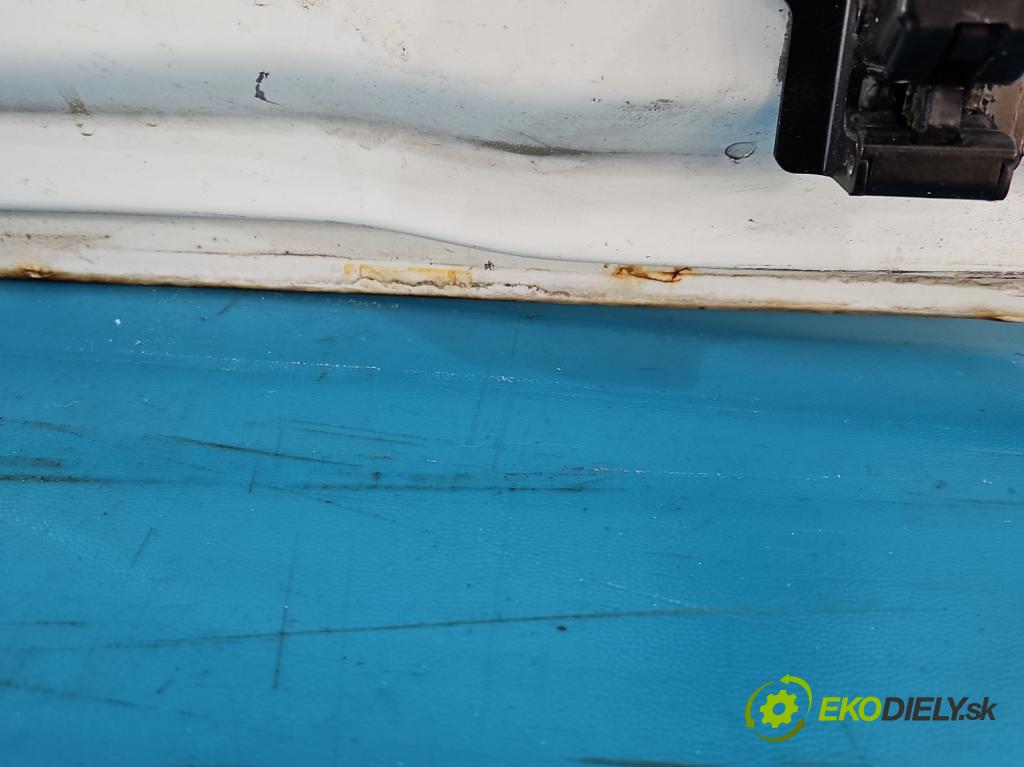 Citroen Berlingo II 2008-2018 1.6 hdi 90 hp manual 66 kW 1560 cm3 5- dveře zadní pravé  (Klika dveří ostatní)