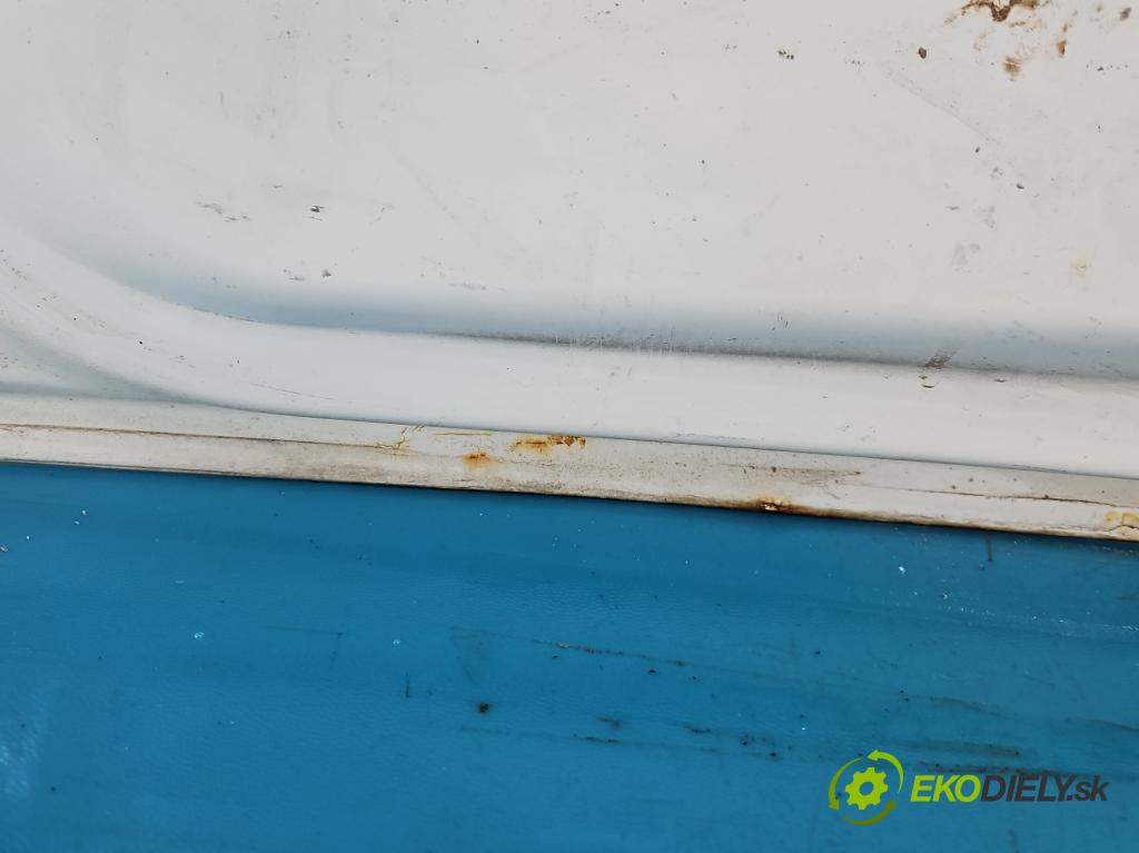 Citroen Berlingo II 2008-2018 1.6 hdi 90 hp manual 66 kW 1560 cm3 5- dveře zadní pravé  (Klika dveří ostatní)