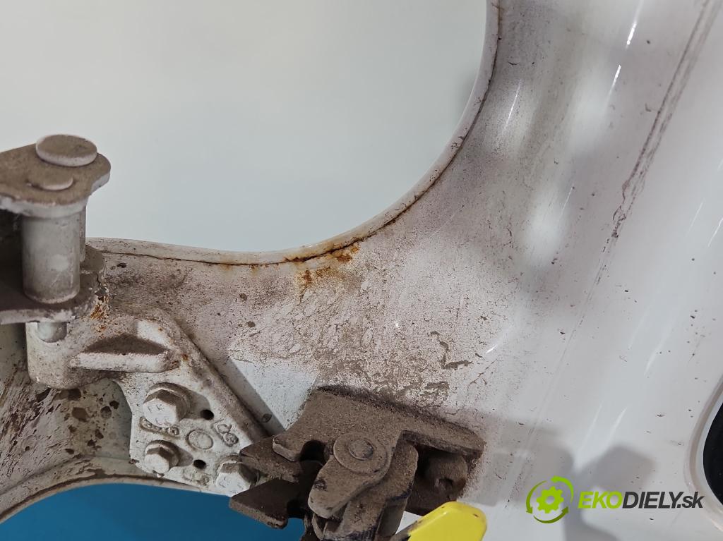 Citroen Berlingo II 2008-2018 1.6 hdi 90 hp manual 66 kW 1560 cm3 5- dveře zadní pravé  (Klika dveří ostatní)