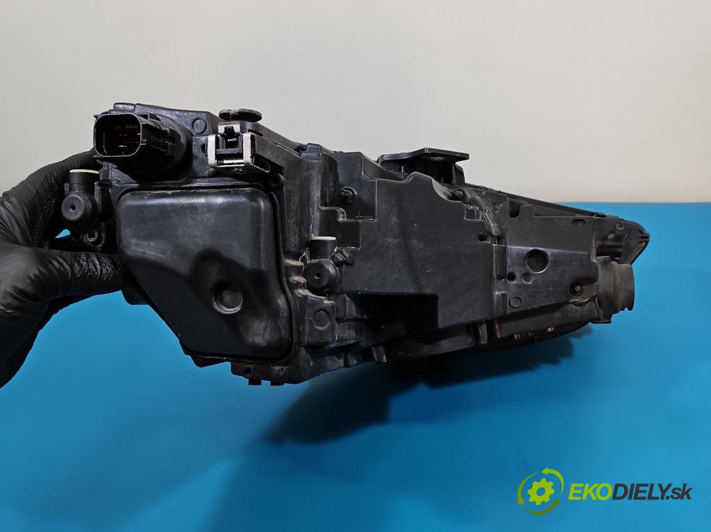 Audi A4 B9 2015-2024 2.0 TDI 190 HP automatic 140 kW 1968 cm3 5- Reflektor: ľavý 8W0941033D (Kľučka dverí ostatné)