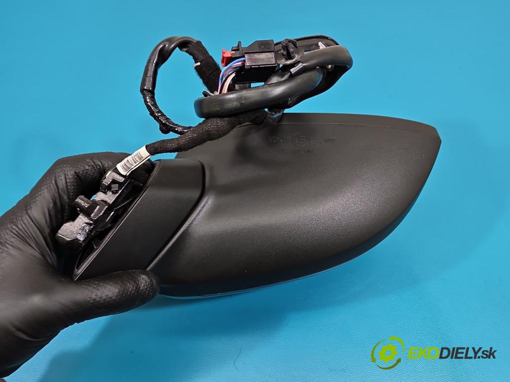 Audi A4 B9 2015-2024 2.0 TDI 190 HP automatic 140 kW 1968 cm3 5- zrkadlo pravé  (Kľučka dverí ostatné)