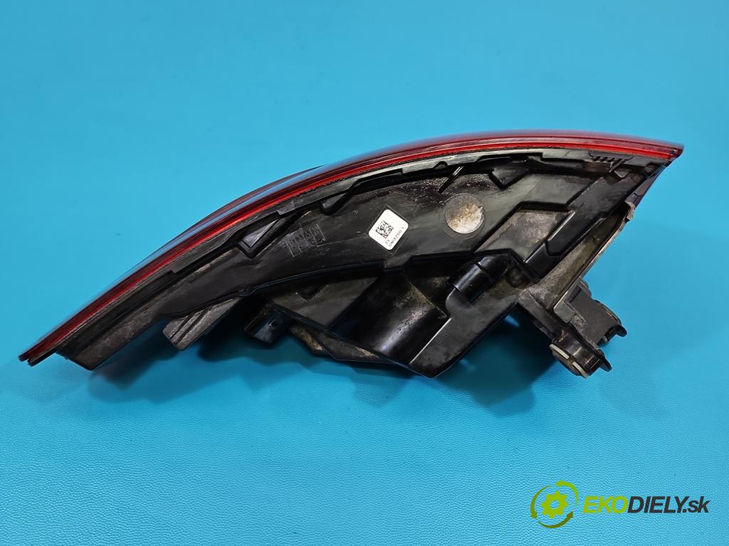 Audi A4 B9 2015-2024 2.0 TDI 190 HP automatic 140 kW 1968 cm3 5- svetlo / reflektor zadné pravé 8W9945092AA (Kľučka dverí ostatné)