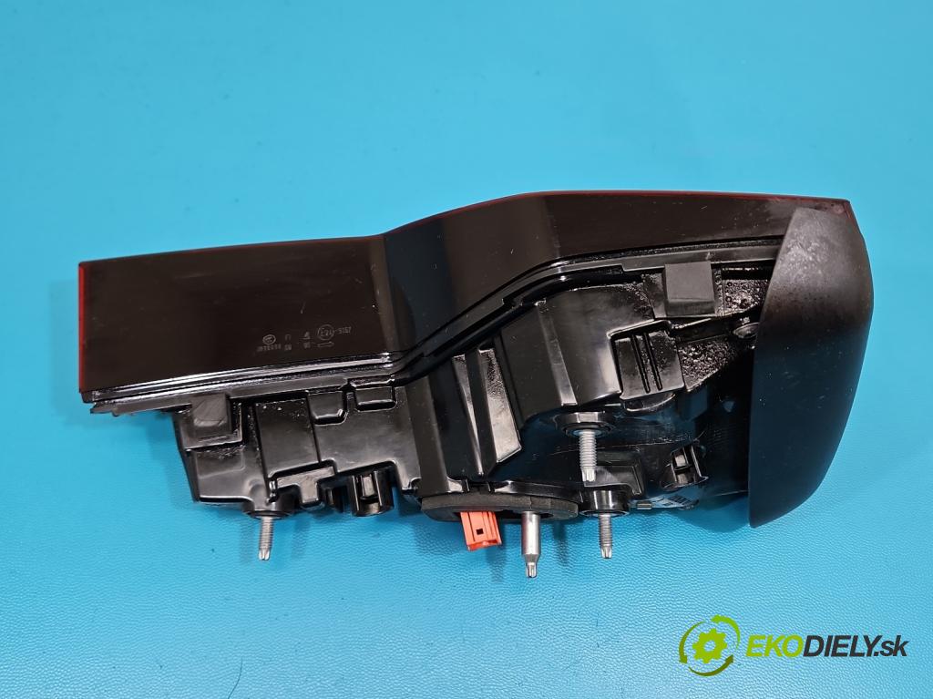 Audi A4 B9 2015-2024 2.0 TDI 190 HP automatic 140 kW 1968 cm3 5- svetlo / reflektor zadné pravé 8W9945094AA (Kľučka dverí ostatné)