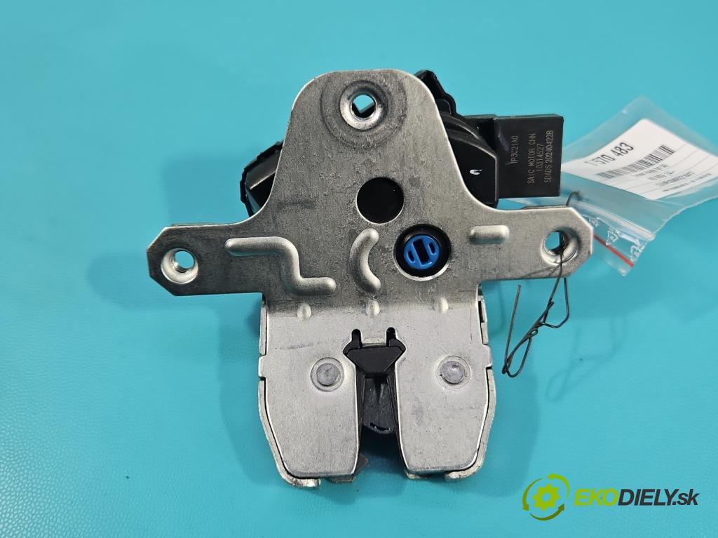 MG MG3  24- 1.5 16V 102 HP automatic 75 kW 1498 cm3 5- zámok kufrové dvere zadné 10314527