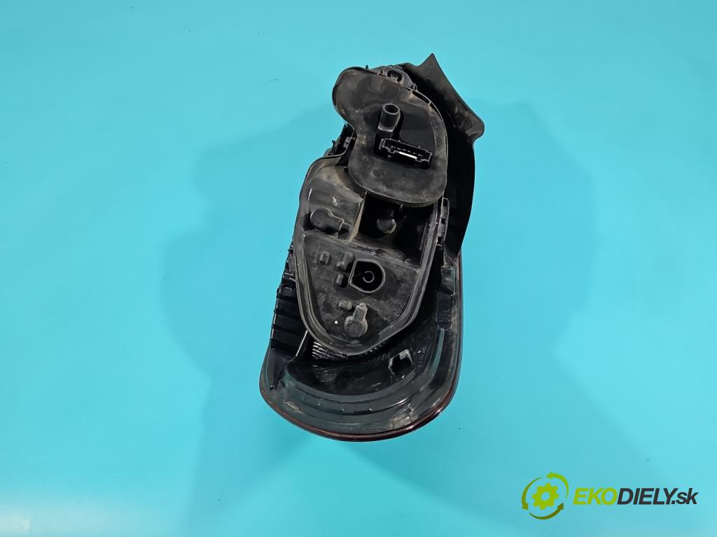 Vw Scirocco II 2008-2017 1.4 TSI 160 HP manual 118 kW 1390 cm3 3- svetlo / reflektor zadné ľavé 1K8945095M (Kľučka dverí ostatné)