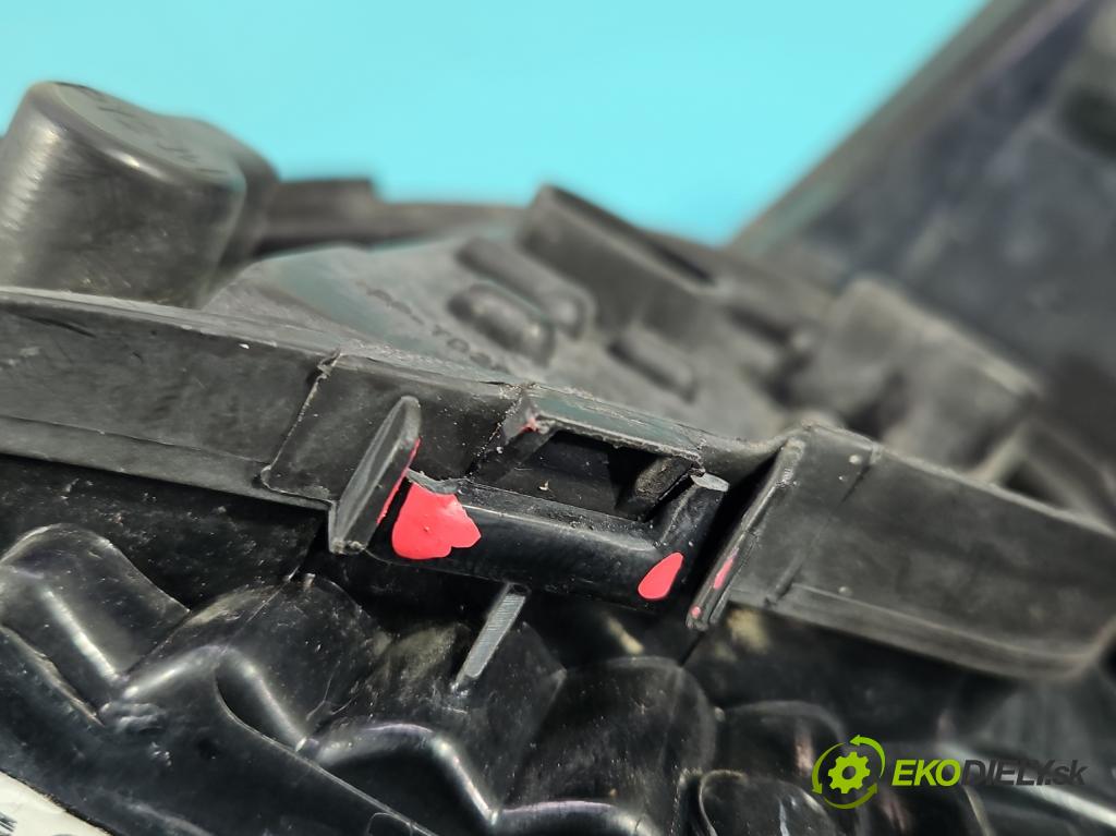 Vw Scirocco II 2008-2017 1.4 TSI 160 HP manual 118 kW 1390 cm3 3- svetlo / reflektor zadné ľavé 1K8945095M (Kľučka dverí ostatné)