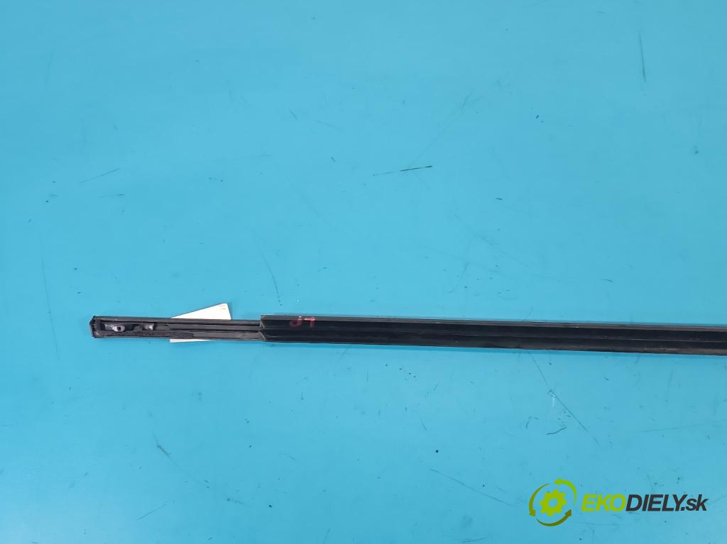 MG MG3 24- 1.5 16V 102 HP automatic 75 kW 1498 cm3 5- lišta dvere predné ľavé