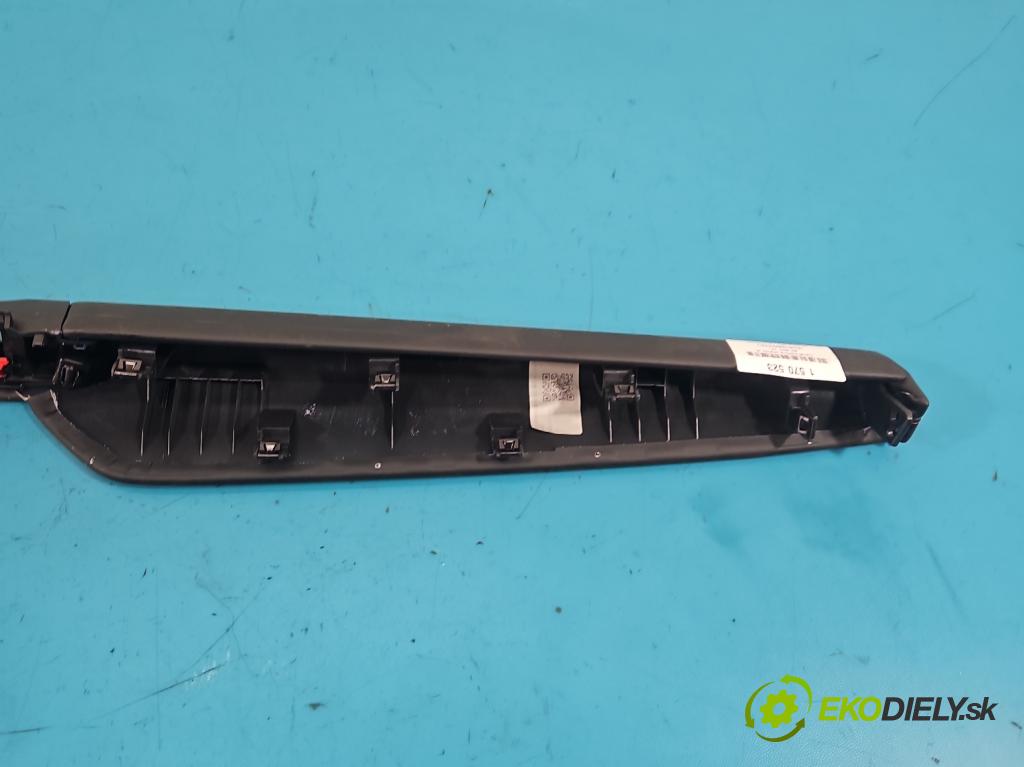 MG MG3  24- 1.5 16V 102 HP automatic 75 kW 1498 cm3 5- lišta ozdobná vnitŕní: 11428170