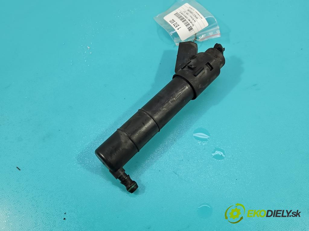 Vw Scirocco II 2008-2017 1.4 TSI 160 HP manual 118 kW 1390 cm3 3- ostrekovač reflektor: pravý 1K8955978A