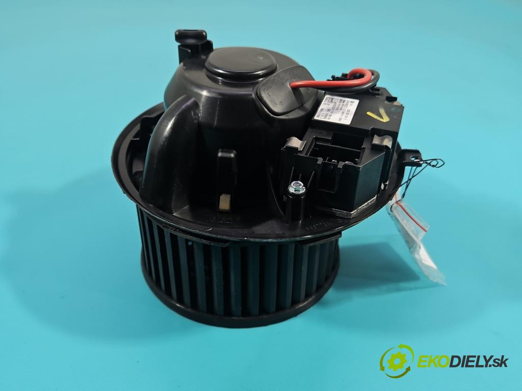 Vw Scirocco II 2008-2017 1.4 TSI 160 HP manual 118 kW 1390 cm3 3- ventilátor vzduchu 3C0907521F