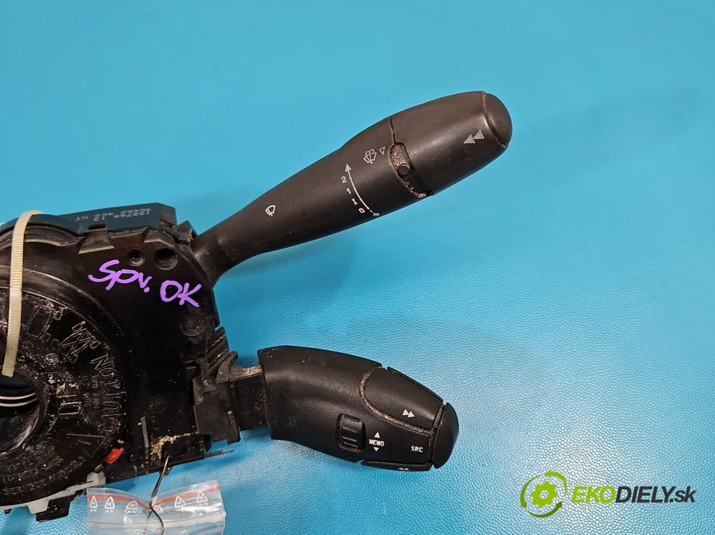 Citroen Berlingo II 2008-2018 1.6 hdi 90 hp manual 66 kW 1560 cm3 5- Přepínač sdružený 96662460XT (Páčky pod volantem)