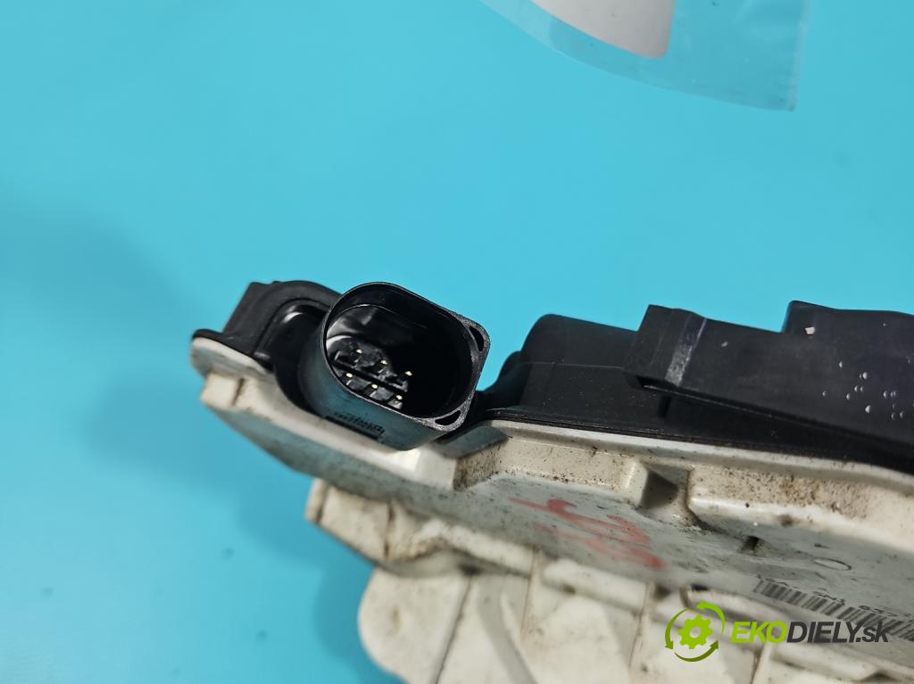 Vw Scirocco II 2008-2017 1.4 TSI 160 HP manual 118 kW 1390 cm3 3- zámok predné pravý 5N1837016E