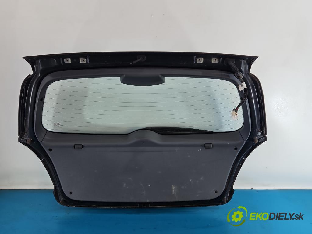 Kia Rio II 2005-2011 1.4 16V 97KM manual 71 kW 1399 cm3 5- zadna kufor  (Kapota zadná (kufor))