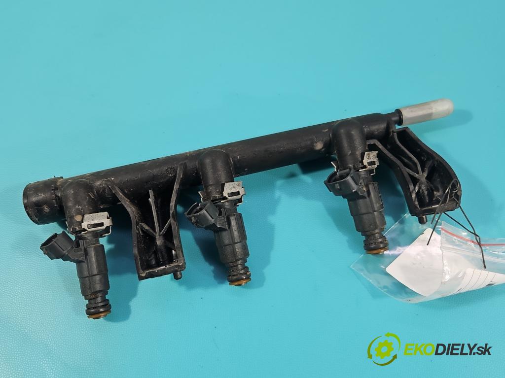 Citroen C3 III 2016-2024 1.2 12V 83 hp manual 61 kW 1199 cm3 5- vstřikovač 0280157127 (Vstřikovač paliva)