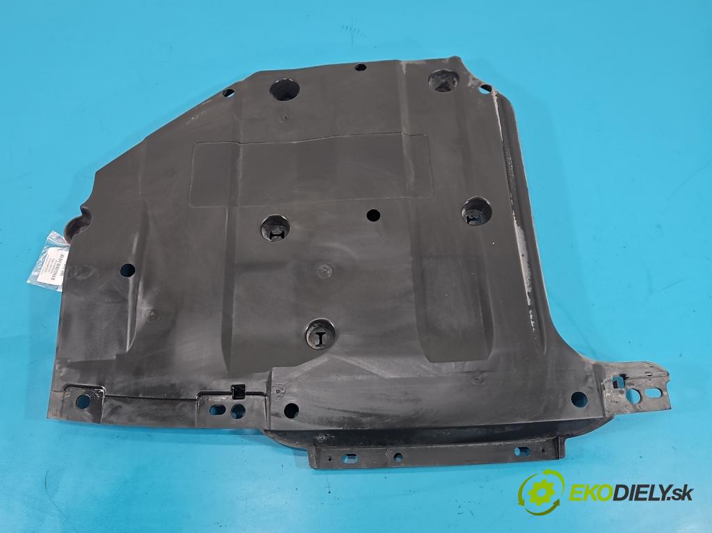 Renault Clio V 2019- 1.0 91KM automatic 67 kW 999 cm3 5- kryt motoru dolní 748A07505R