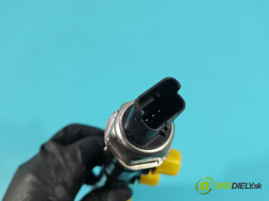 Renault Master III 2010-2024 2.3 dci 131 hp manual 96 kW 2299 cm3 5- lišta vstřikovací H8201257368 (Vstřikovací lišta)