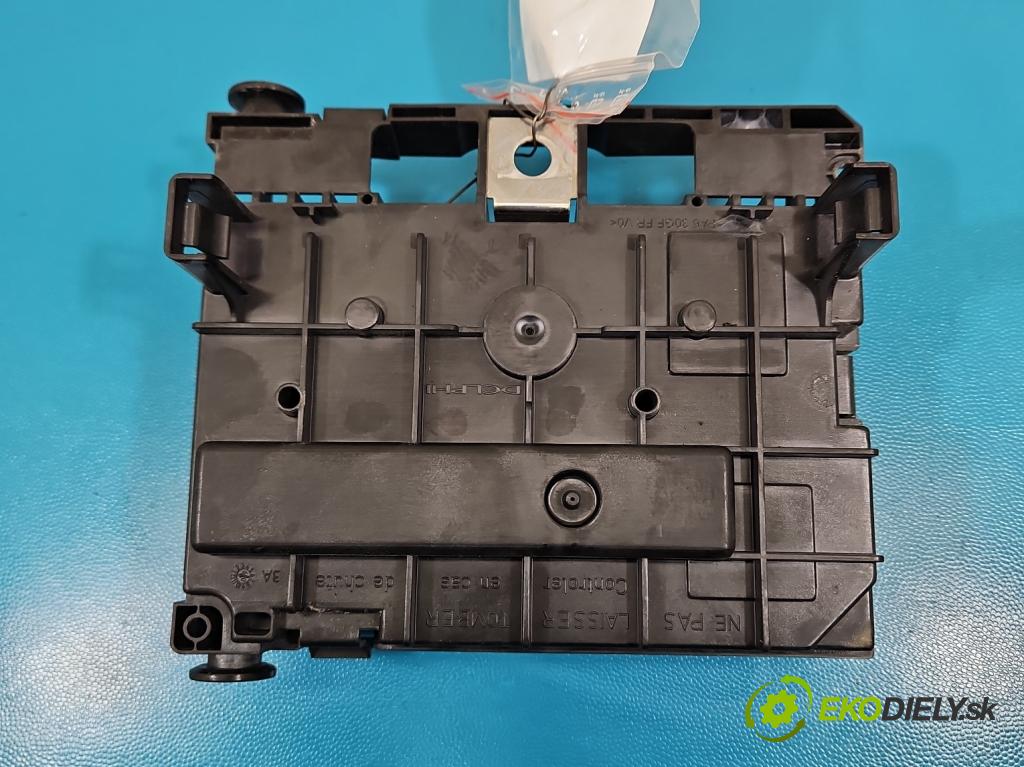 Citroen Berlingo II 2008-2018 1.6 hdi 90 hp manual 66 kW 1560 cm3 5- řídící jednotka 9664706180