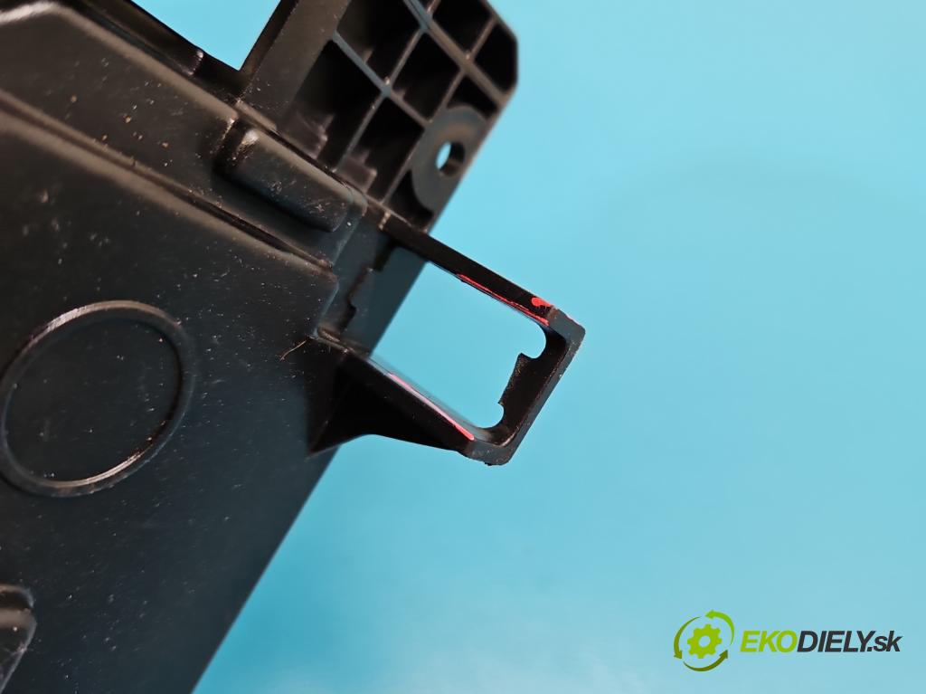 Peugeot 407 1.6 hdi 109 hp manual 80 kW 1560 cm3 4- řídící jednotka S118983002Q