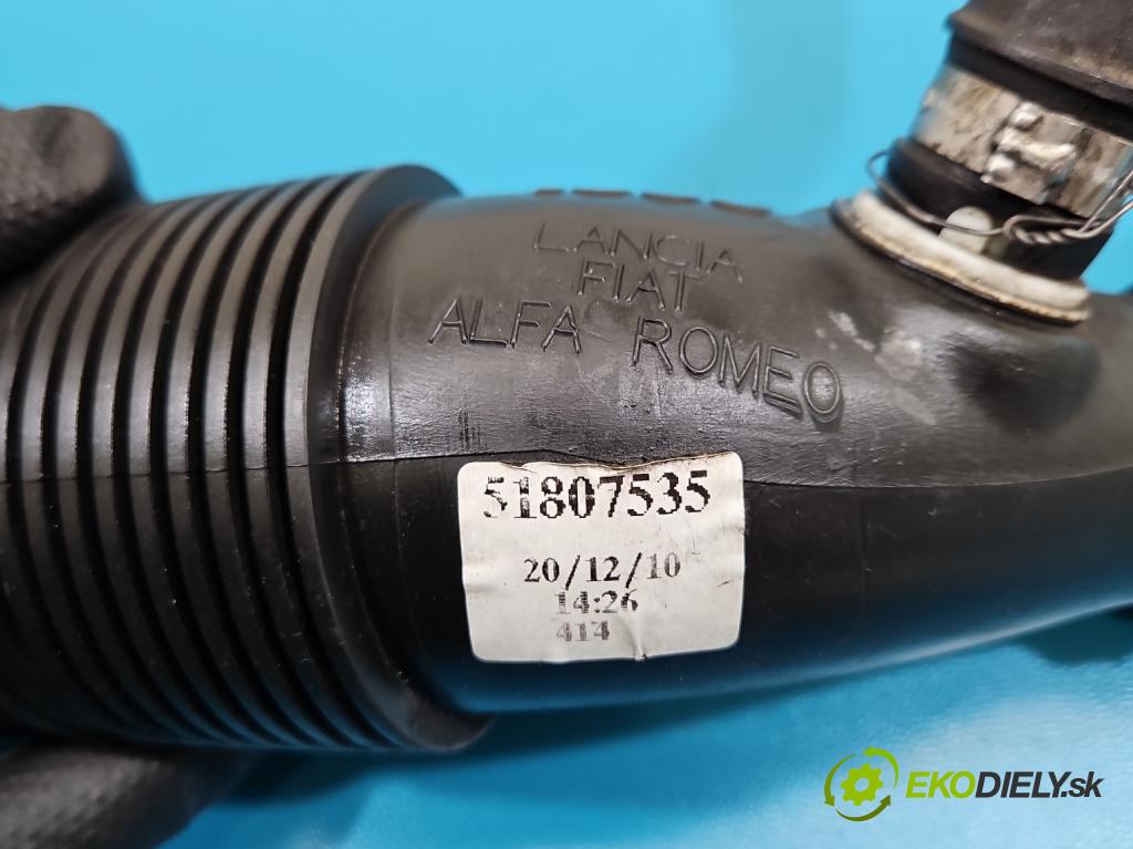 Alfa romeo Giulietta 1.6 jtd 105 HP manual 77 kW 1598 cm3 5- Trubka: 51827535