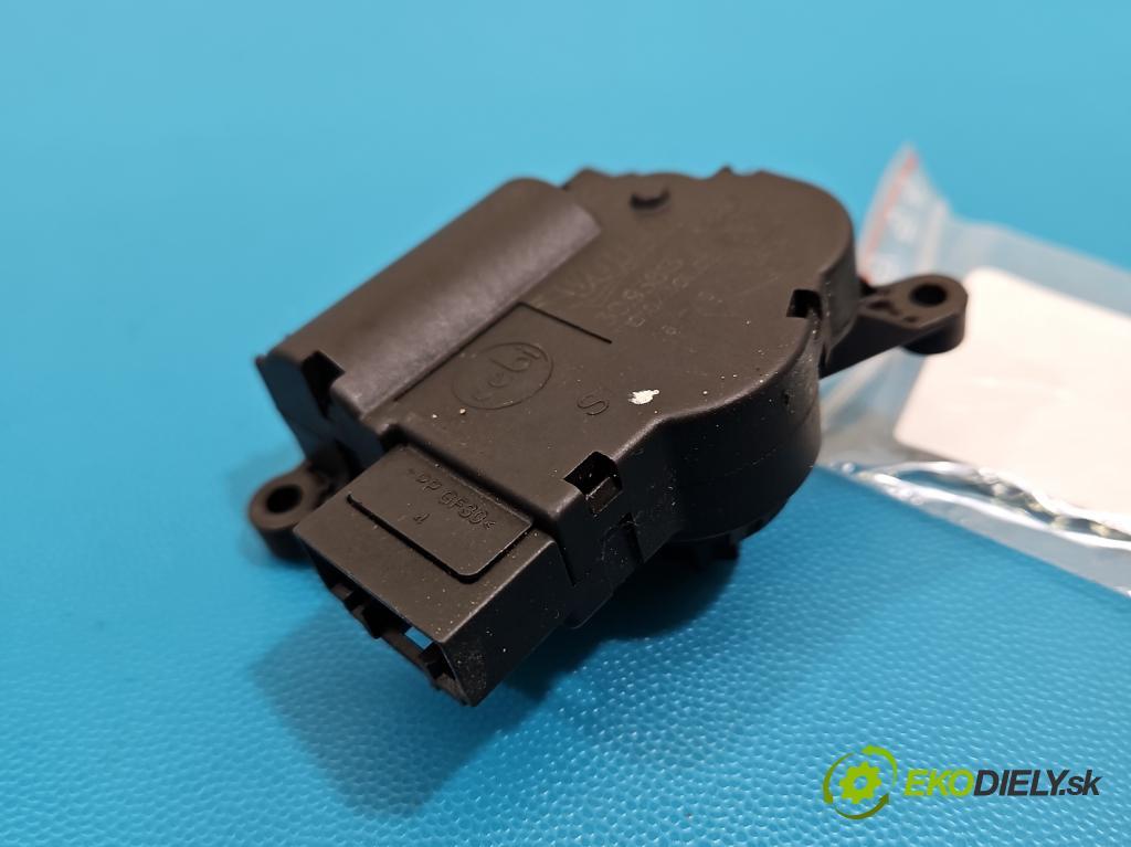 Alfa romeo Giulietta 1.6 jtd 105 HP manual 77 kW 1598 cm3 5- motor: kúrenia 3093813