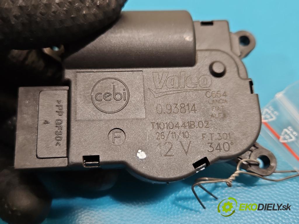 Alfa romeo Giulietta 1.6 jtd 105 HP manual 77 kW 1598 cm3 5- motor: kúrenia 3093814