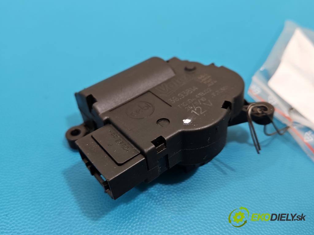 Alfa romeo Giulietta 1.6 jtd 105 HP manual 77 kW 1598 cm3 5- motor: kúrenia 3093814