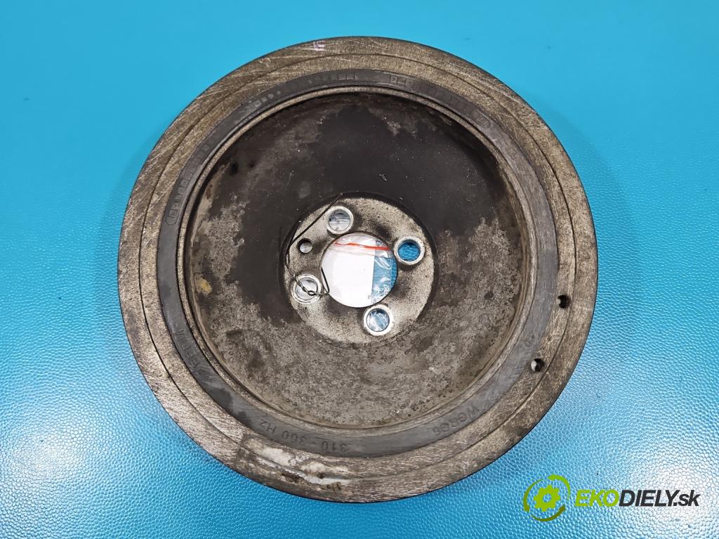 Alfa romeo Giulietta 1.6 jtd 105 HP manual 77 kW 1598 cm3 5- koleso pás: hriadele kľukovej