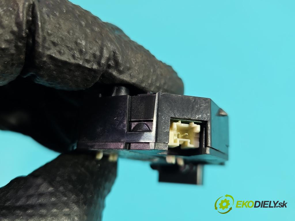 Vw Scirocco II 2008-2017 1.4 TSI 160 hp manual 118 kW 1390 cm3 3- řídící jednotka 5K0959542