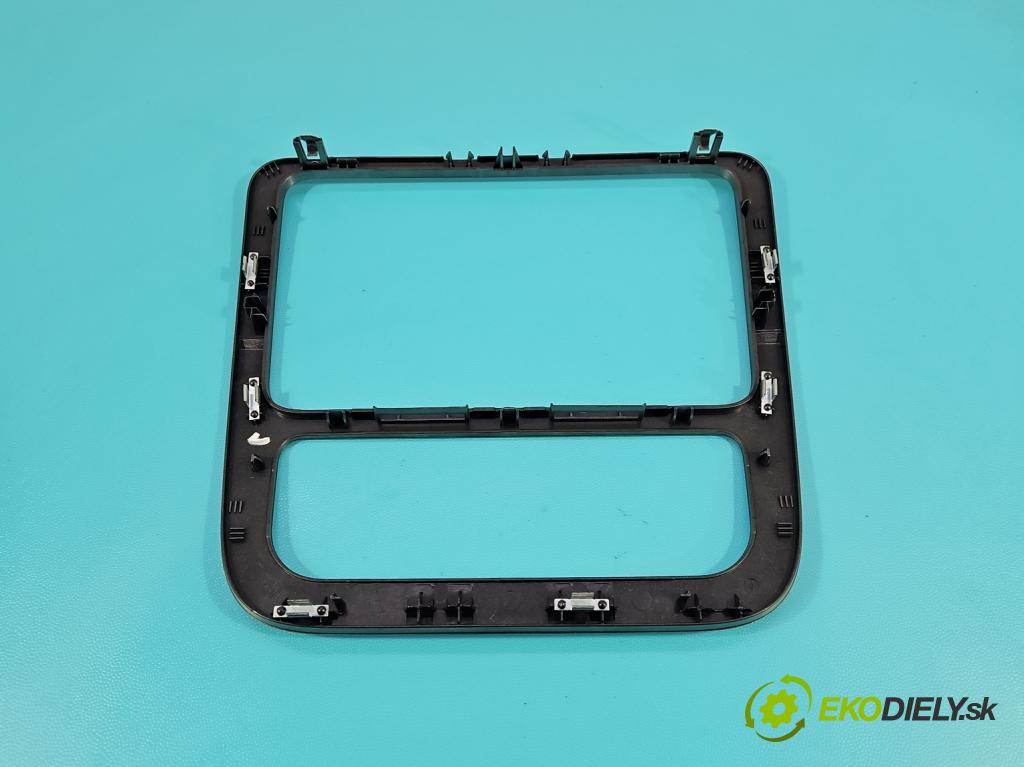 Vw Scirocco II 2008-2017 1.4 TSI 160 HP manual 118 kW 1390 cm3 3- Rám: rádio: 1Q0858071G