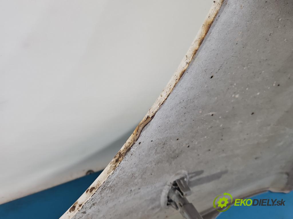 Citroen Berlingo II 2008-2018 1.6 hdi 90 HP manual 66 kW 1560 cm3 5- blatník predné pravý  (Kľučka dverí ostatné)