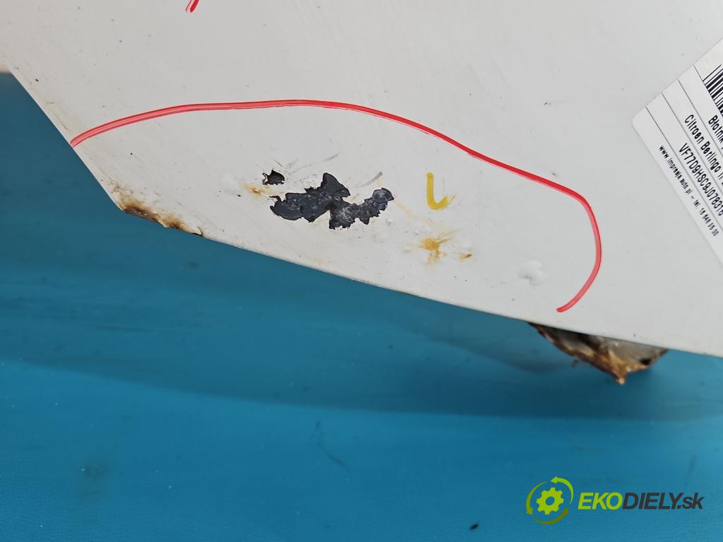 Citroen Berlingo II 2008-2018 1.6 hdi 90 HP manual 66 kW 1560 cm3 5- blatník predné pravý  (Kľučka dverí ostatné)