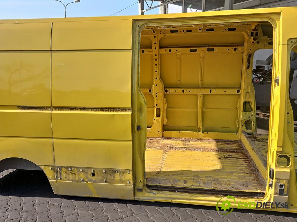 Renault Master III 2010-2024 2.3 dci 131 HP manual 96 kW 2299 cm3 5- blatník zadné pravý