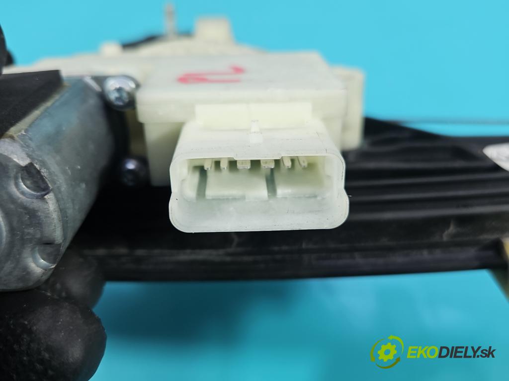 Renault Clio V 2019- 1.0 91 KM automatic 67 kW 999 cm3 5- mechanizmus okna predné ľavý 807216723R