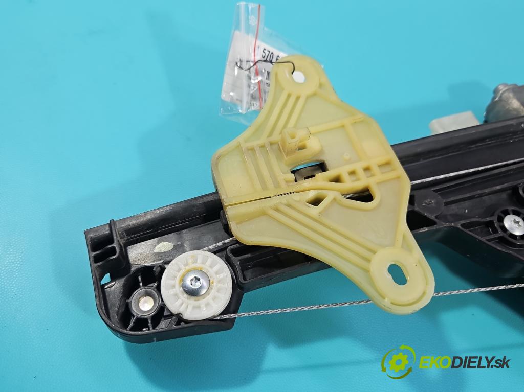 Renault Clio V 2019- 1.0 91 KM automatic 67 kW 999 cm3 5- mechanizmus okna predné pravý 807201776R