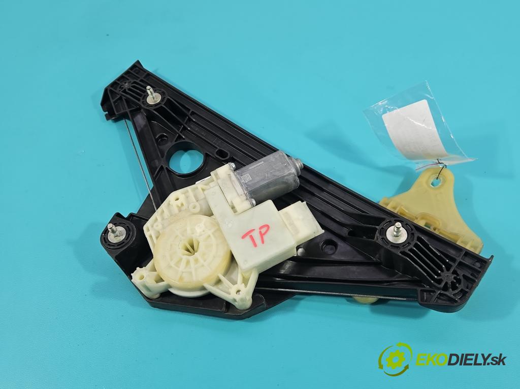 Renault Clio V 2019- 1.0 91 KM automatic 67 kW 999 cm3 5- mechanizmus okna zadné pravý 827209773R