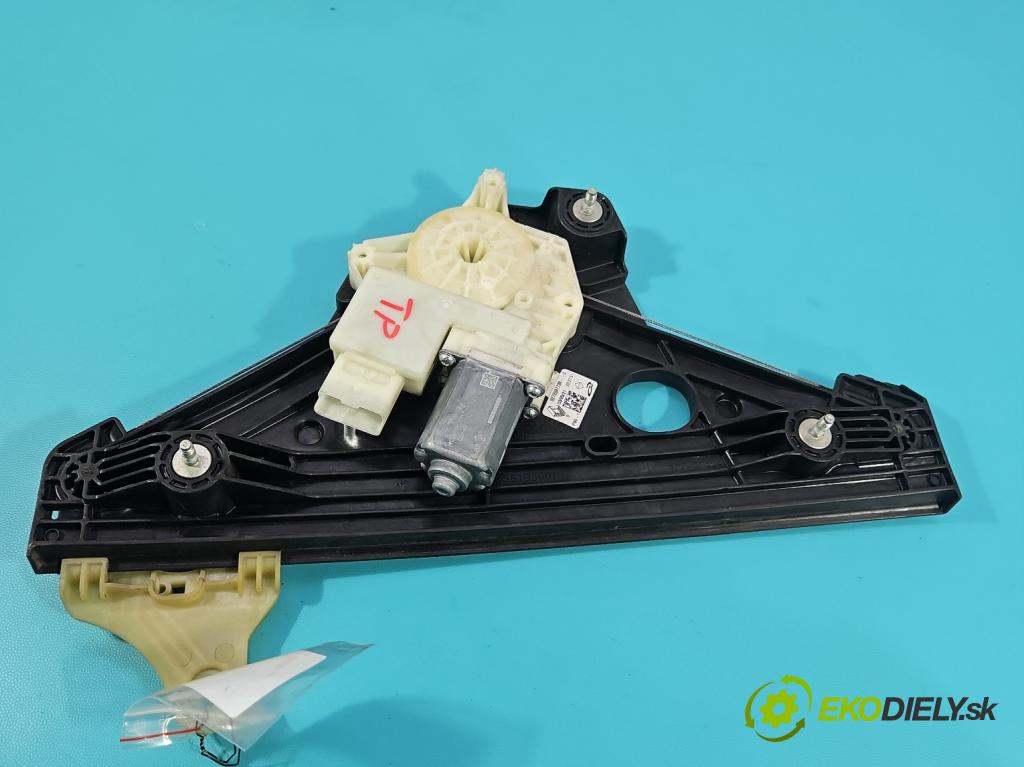 Renault Clio V 2019- 1.0 91 KM automatic 67 kW 999 cm3 5- mechanizmus okna zadné pravý 827209773R