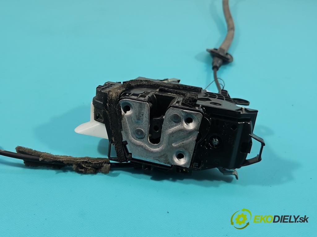 Renault Clio V 2019- 1.0 91 KM automatic 67 kW 999 cm3 5- zámok predné ľavý 805032387R