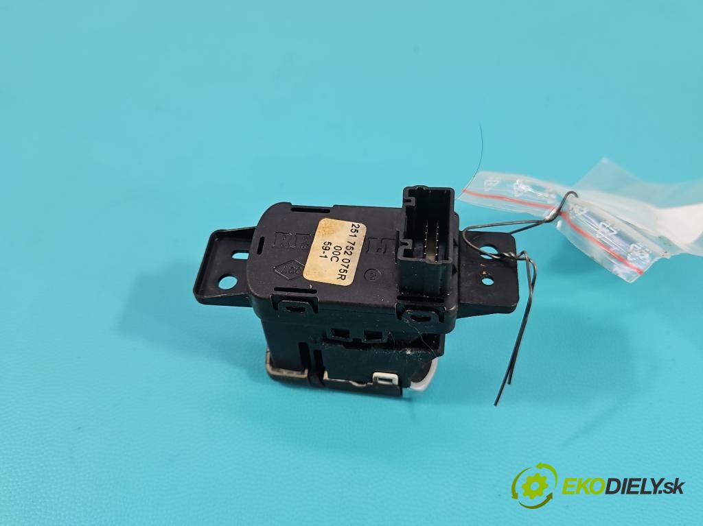 Renault Clio V 2019- 1.0 91 KM automatic 67 kW 999 cm3 5- prepínač brzda: ručný 251752075R (Prepínacie páčky pod volantom)