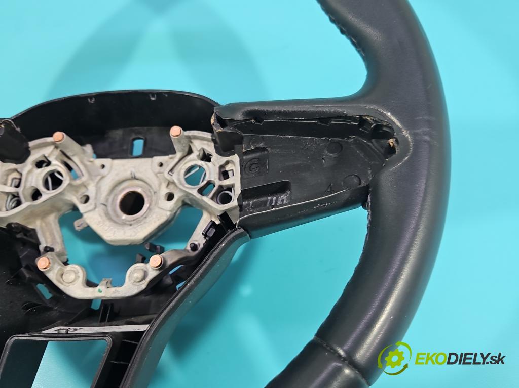 Renault Clio V 2019- 1.0 91 KM automatic 67 kW 999 cm3 5- volant 484002607R (Volant)