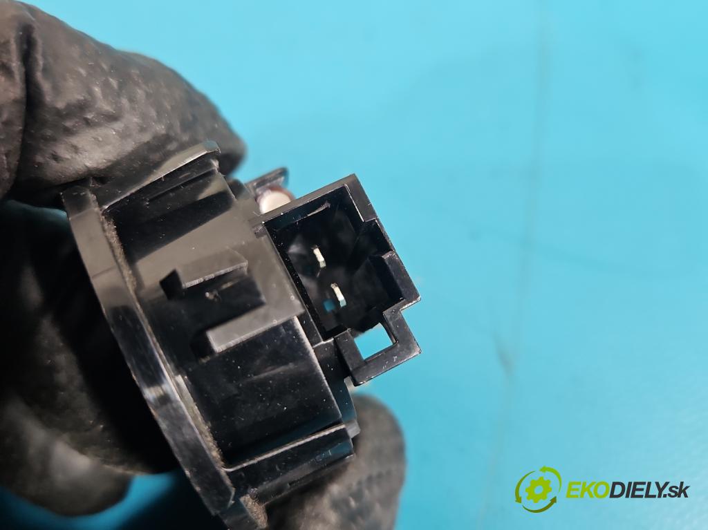 Renault Clio V 2019- 1.0 91 KM automatic 67 kW 999 cm3 5- reproduktory komplet 281569368R