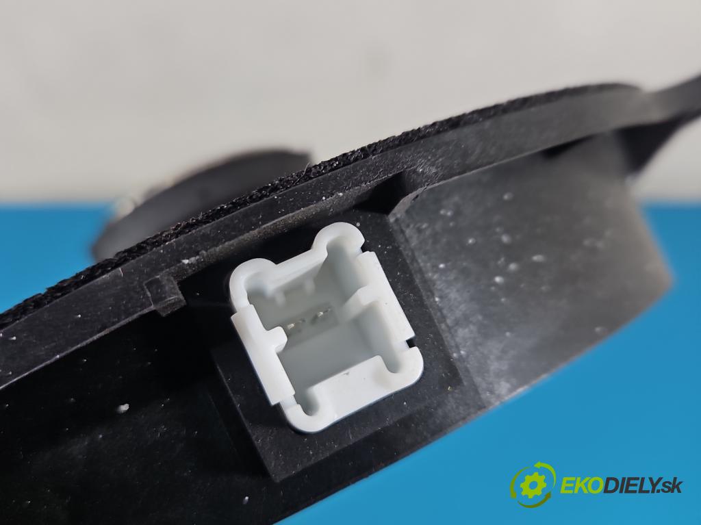 Renault Clio V 2019- 1.0 91 KM automatic 67 kW 999 cm3 5- reproduktory komplet 281569368R