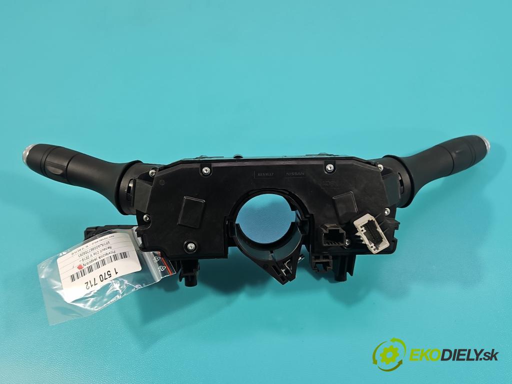 Renault Clio V 2019- 1.0 91KM automatic 67 kW 999 cm3 5- Přepínač sdružený 255675601R (Páčky pod volantem)