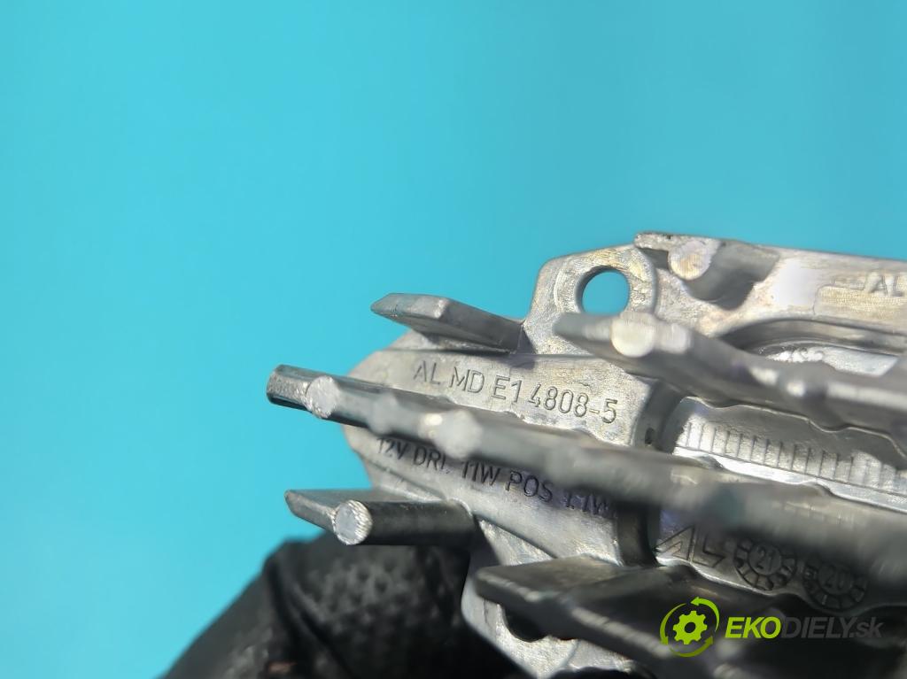 Renault Clio V 2019- 1.0 91 KM automatic 67 kW 999 cm3 5- modul lampy: E15158-5