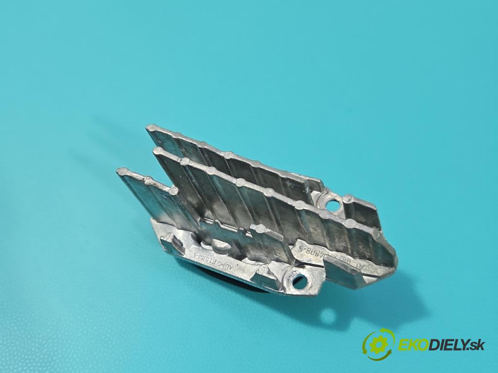 Renault Clio V 2019- 1.0 91 KM automatic 67 kW 999 cm3 5- modul lampy: E15158-5